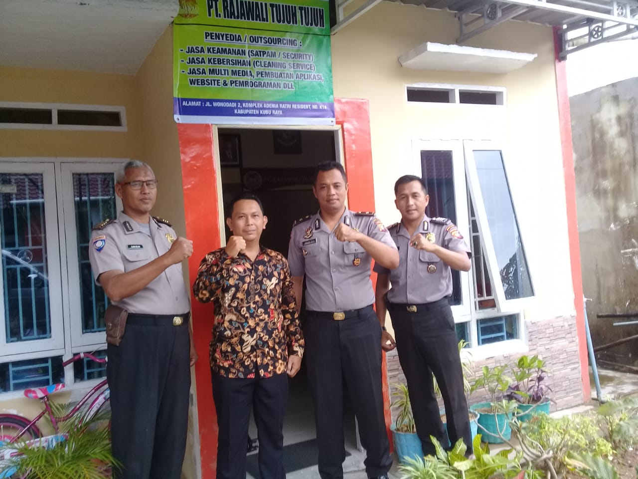 Lowongan Administrasi di Rajawali Tujuh Tujuh 2 66bc96819d5cf